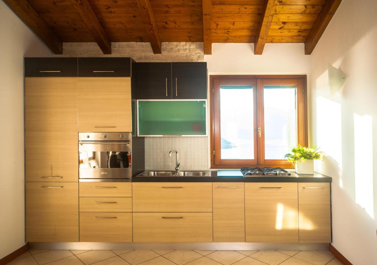 Casa Distone Apartment Sale Marasino Ngoại thất bức ảnh